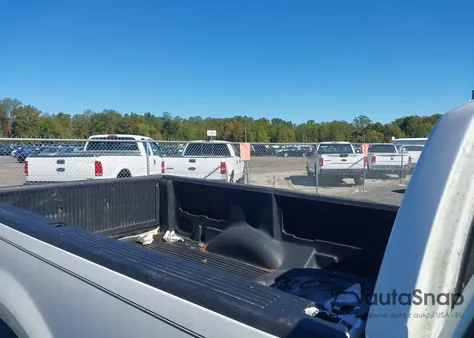 2004 Ford F-150 Stx/Xl/Xlt из США, поврежденный, VIN 1FTRF14WX4NC52342